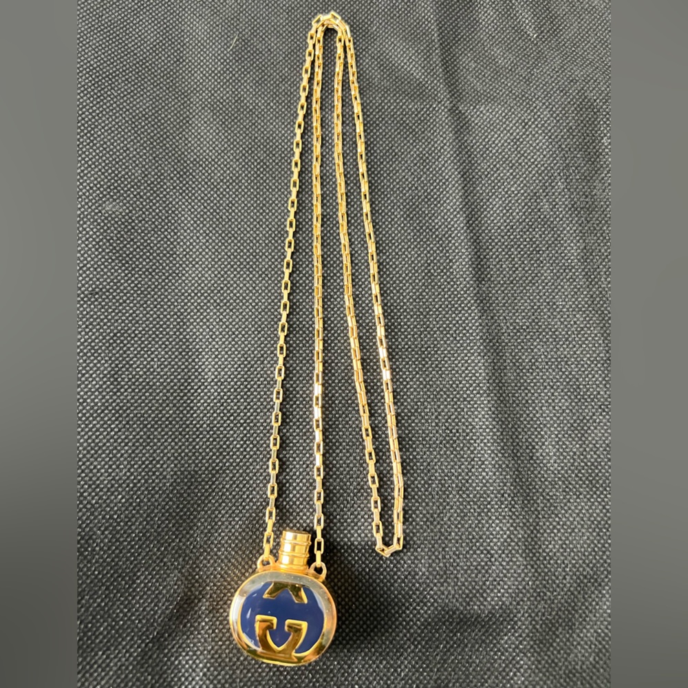 ‼️SOLD‼️ Auth Gucci Bottle Pendant GG interlocking Necklaces - Picture 3 of 8